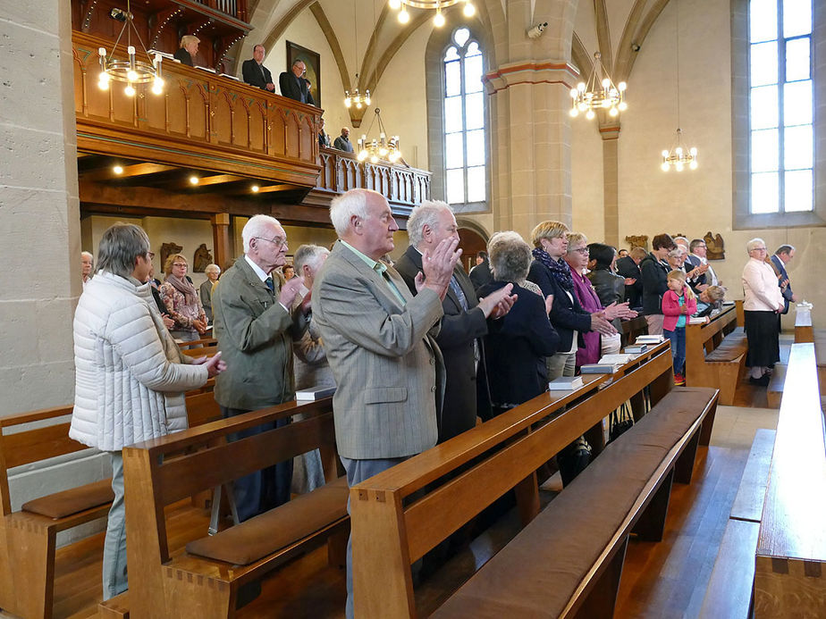 Festgottesdienst für die Kommunionjubilare an Ostermontag (Foto: Karl-Franz Thiede)